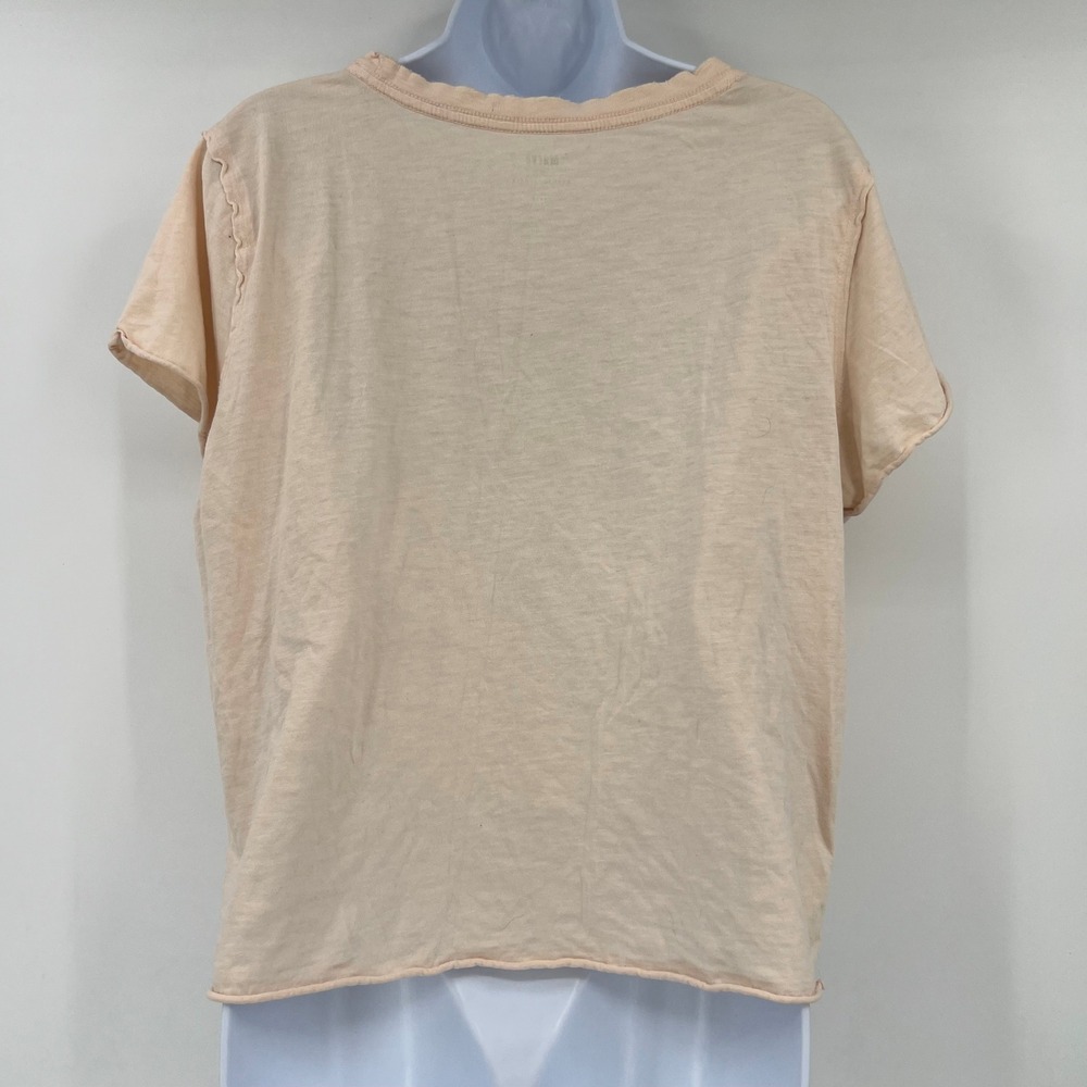 Maeve by Anthropologie Large Peach Strawberry Graphic Tee Raw Hem - Picture 2 of 10